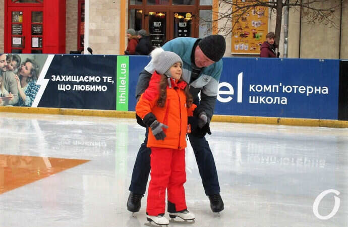каток на Греческой, девочка