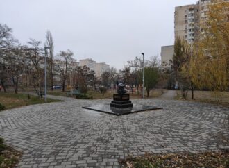 В Одессе появился унитазный арт-объект, а после исчез (фото)