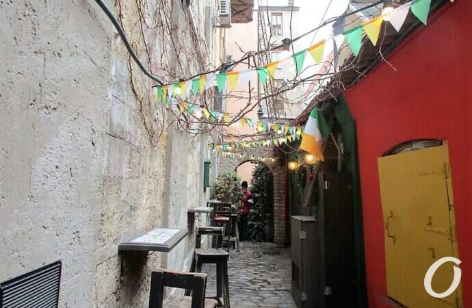 Таинственная Одесса: дворик Пассажа