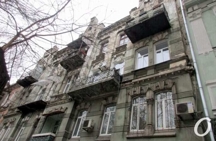 улица Осипова, старый дом