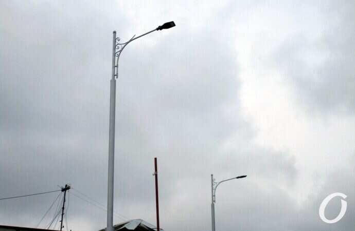 Новощепной ряд, новые фонари