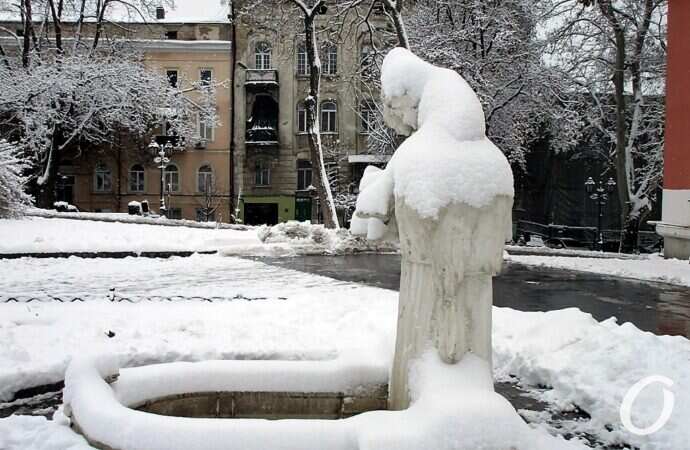 не узнать: дети и лягушка