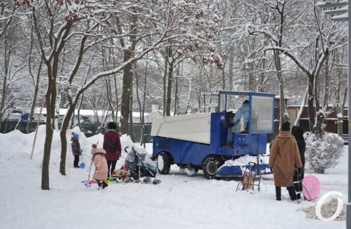 снег на Черемушках, в парке Горького