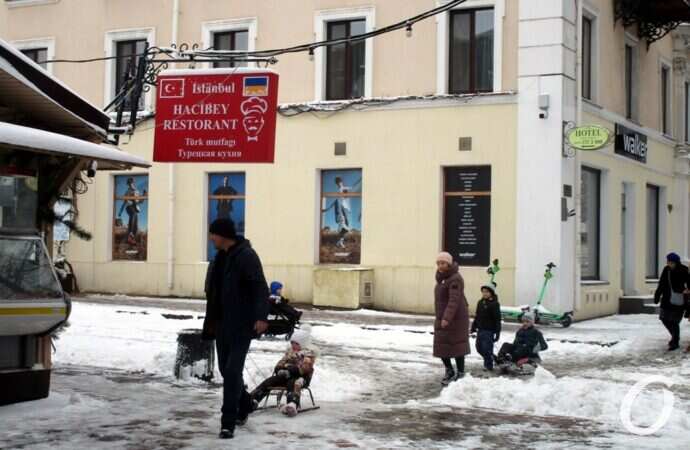 зима в центре Одессы, Дерибасовская