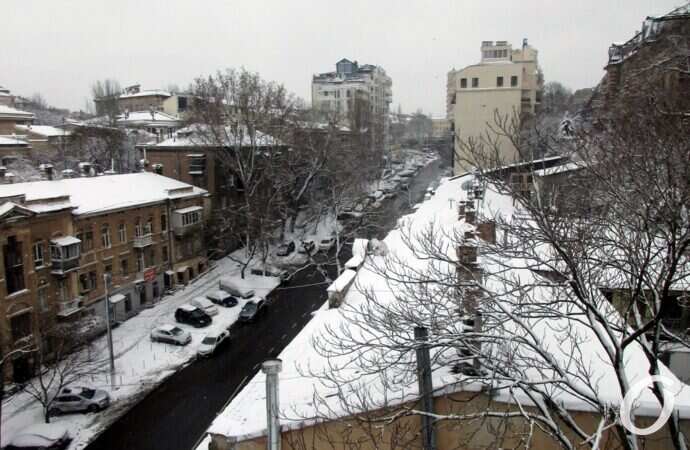 зима в центре Одессы, вид с Тещиного моста