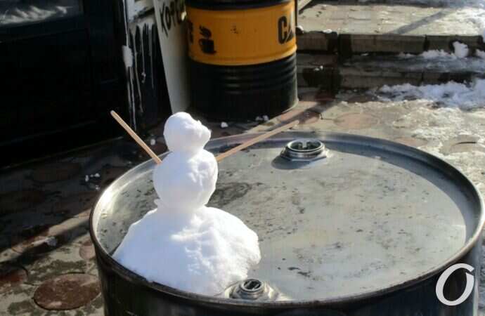 Новый базар, снеговик