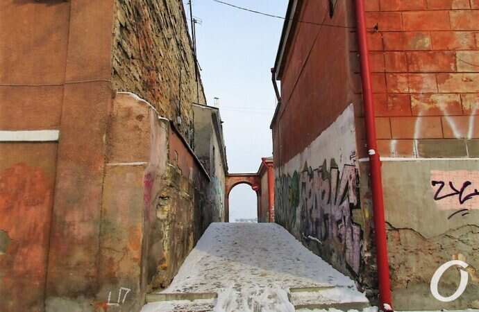 бульвар, арка