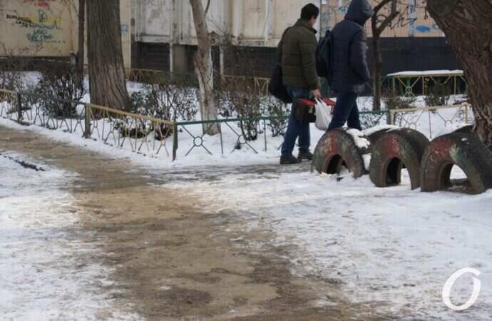 Чистка дорог, двор