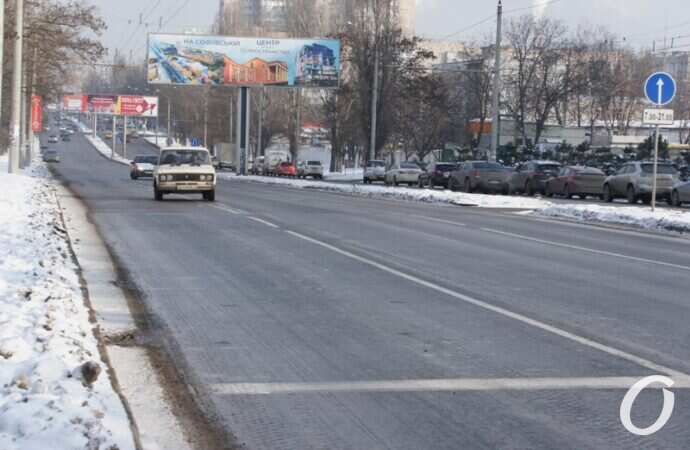 Чистка дорог, большая дорога