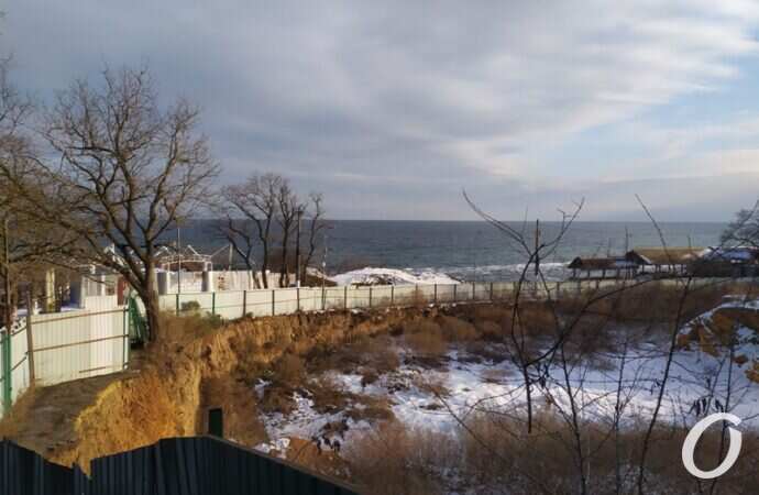 Стройка на Трассе здоровья, море