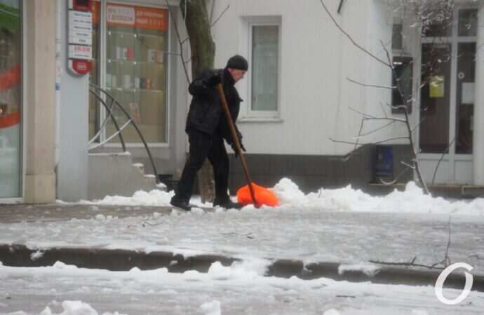 Таирова, уборка снега