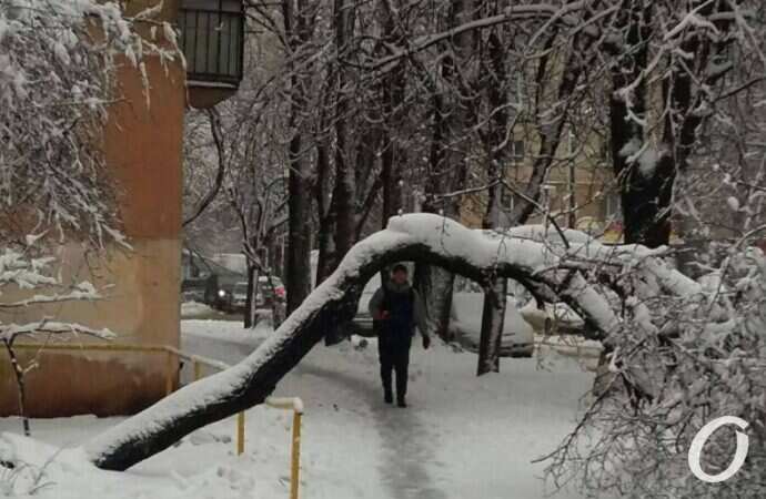 непогода, переулок