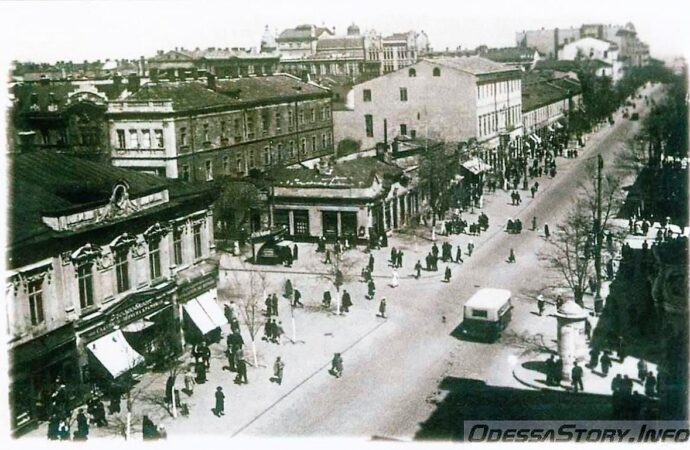 Дерибасовская. вид сверху