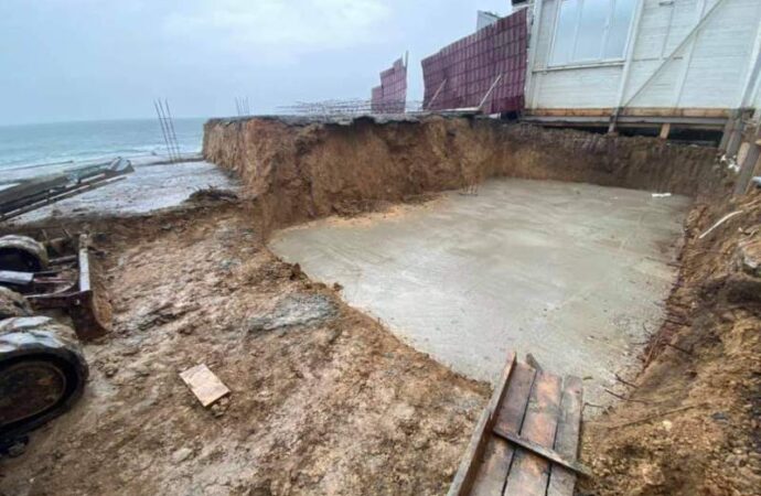 Аркадия, стройка, склон