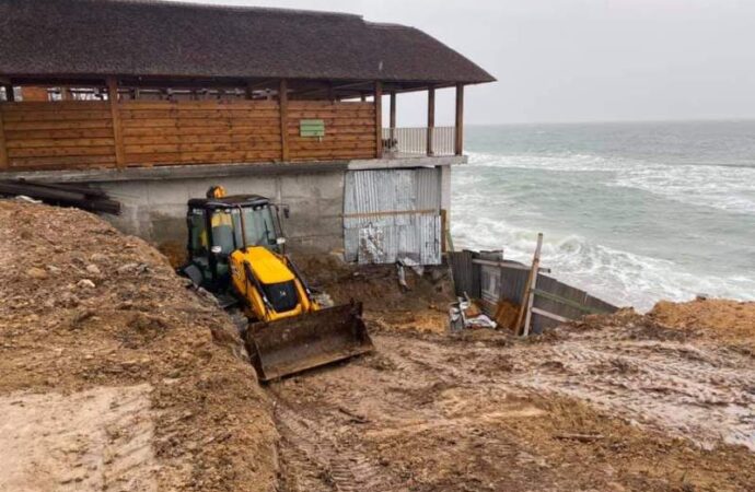 Аркадия, стройка у моря