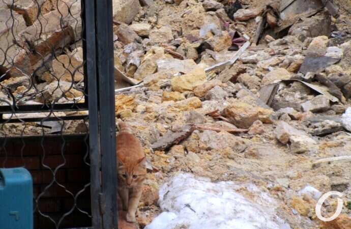 Обрушение на Нежинской, завал