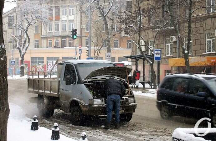 Улица Софиевская, машина