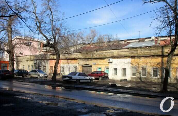 Высокий переулок, дорога