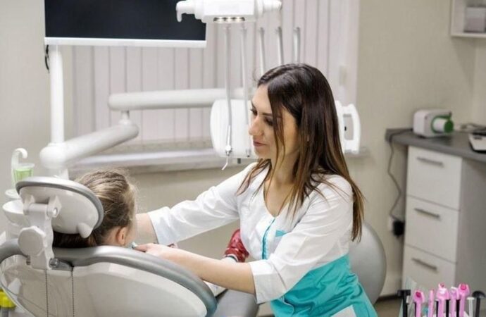 Одесские стоматологи будут принимать детей бесплатно – куда обращаться