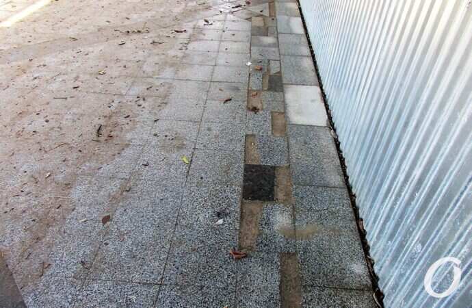 бульвар Жванецкого, плитка8