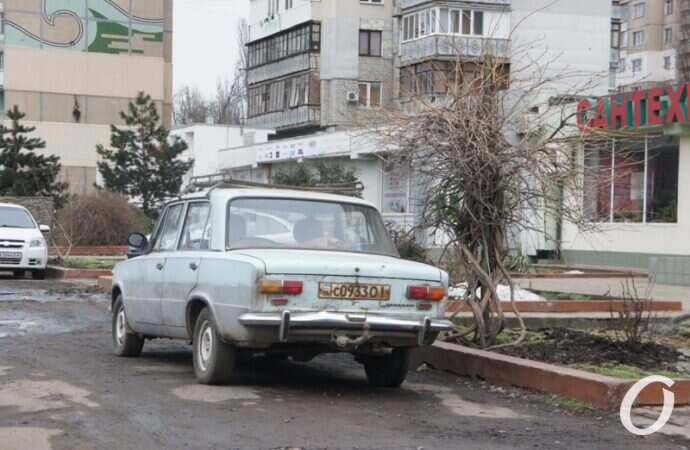 Варненская, машина