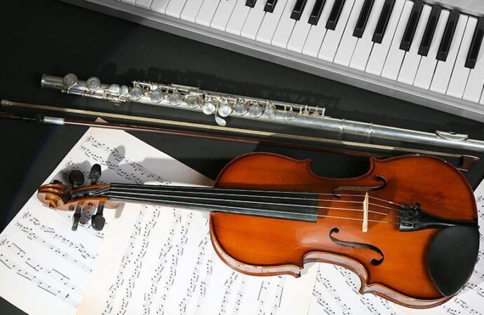 В Одессе закупили новые музыкальные инструменты для художественных школ
