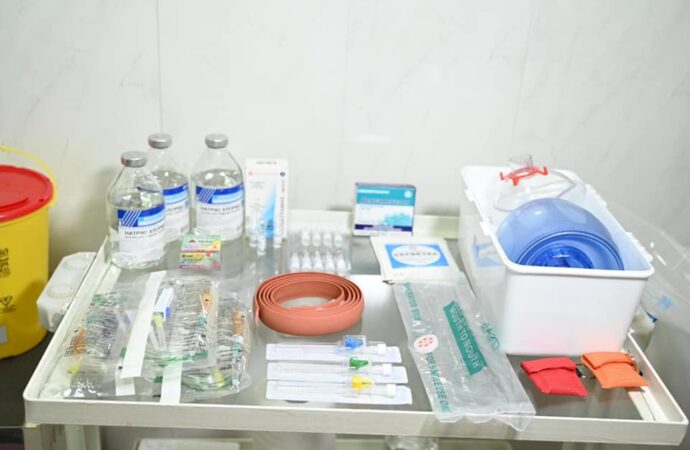 Вакцинация от коронавируса в Украине: когда препарат получат все желающие