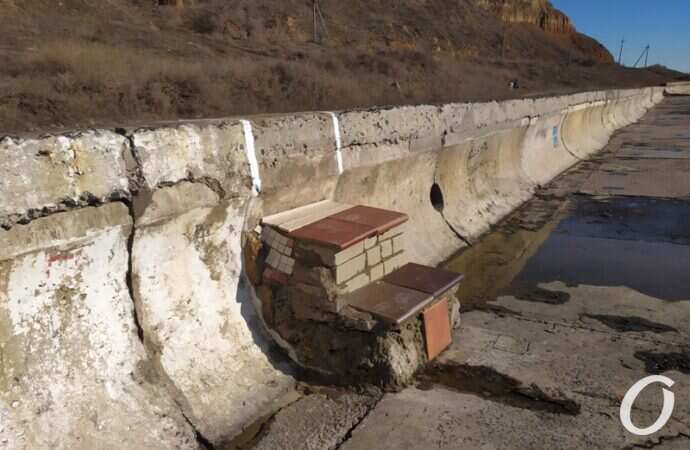 мыс Большой Фонтан, ступеньки