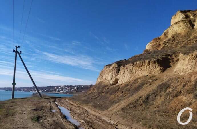 мыс Большой Фонтан, столб