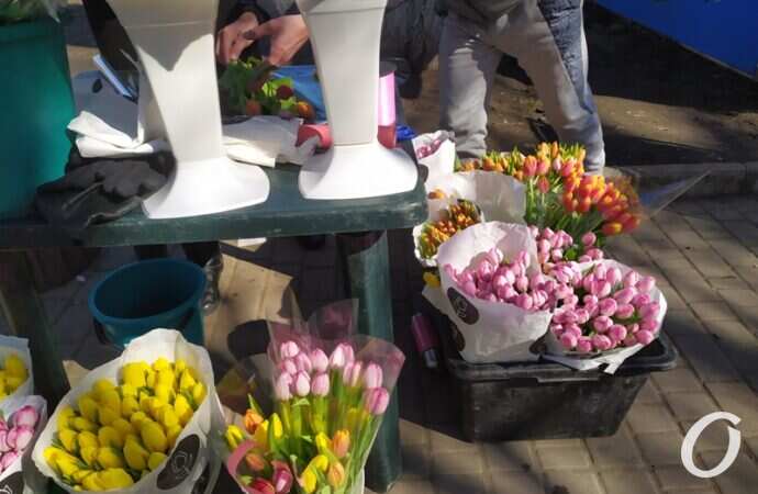 8 марта в Одессе, цветы на любой вкус