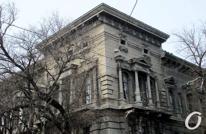 здание Ломбарда2