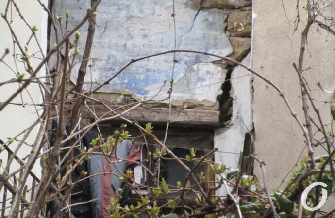 дом на Пищоновской, аварийное состояние2