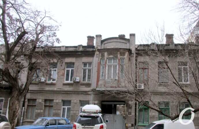 дом на Пищоновской, издали2