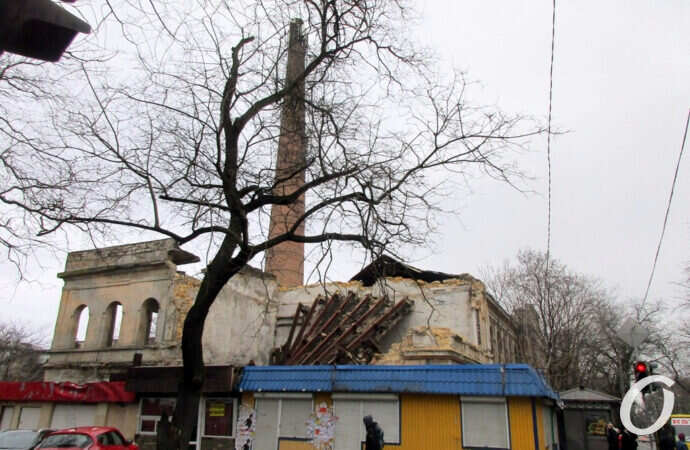 Как поживает недавно «грохнувший» одесский памятник архитектуры? (фото)