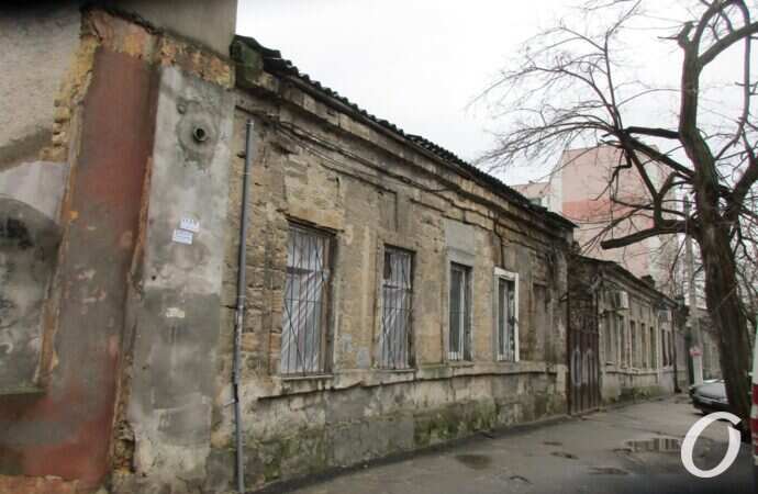 Пишоновская, барак