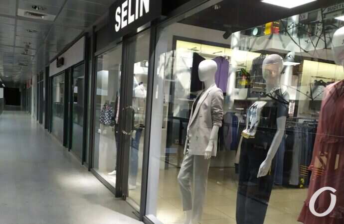 Новый локдаун в Одессе, манекены