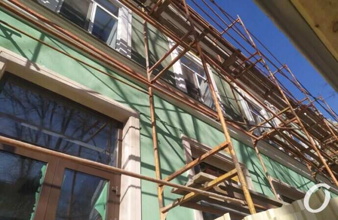 дом Вагнера, леса