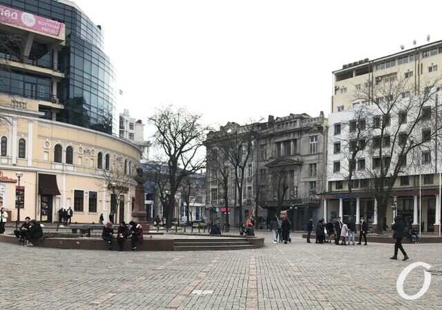 красная зона в Одессе, Греческая2