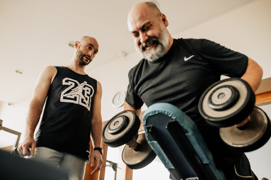 Фитнес клуб «Белый парус»