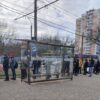 «Утро началось не с кофе»: первый день локдауна в Одессе ознаменовался очередями на остановках (фото)