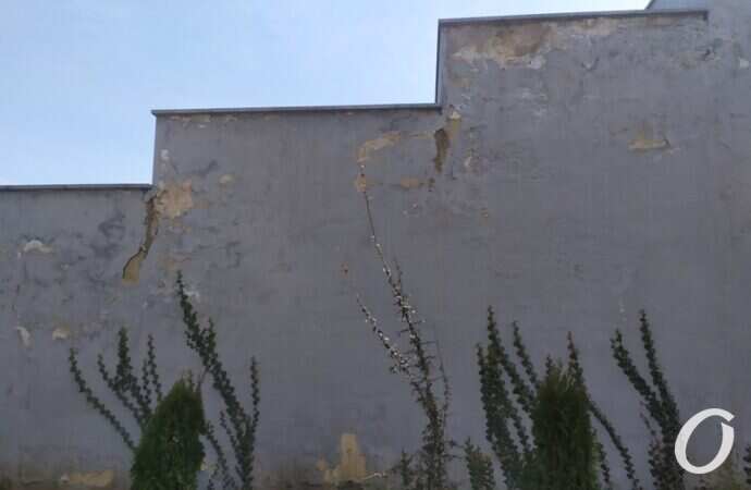 Потемкинская лестница осыпается3