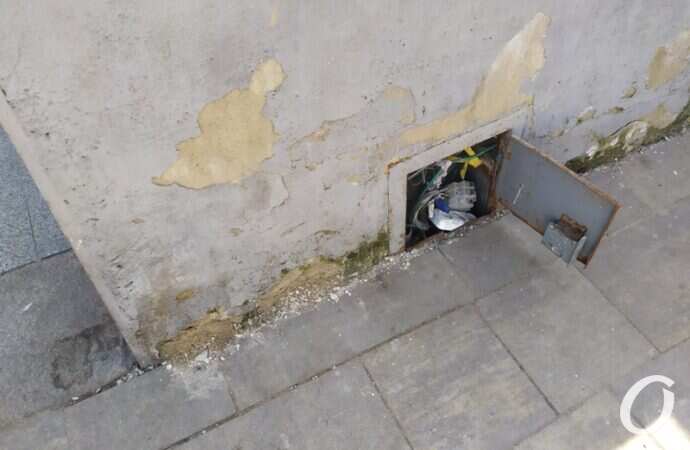 Потемкинская лестница осыпается2