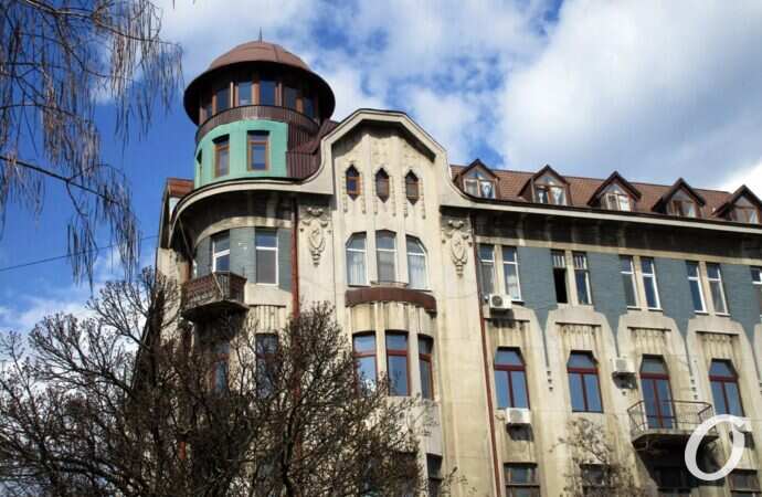 Екатерининская, красивый дом