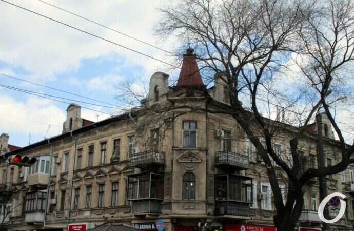 Екатерининская, старый дом