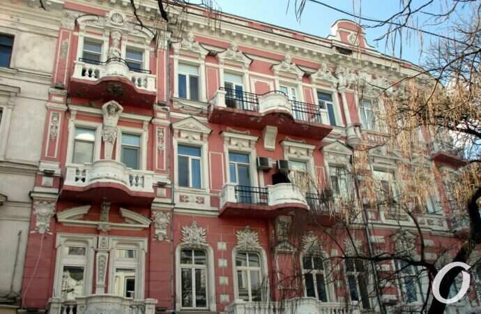 Екатерининская, красивый дом3