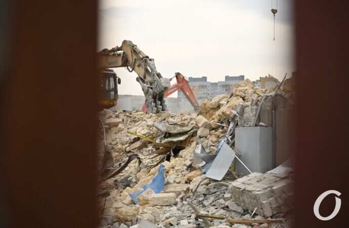 стройка на Прохоровской, снос дома