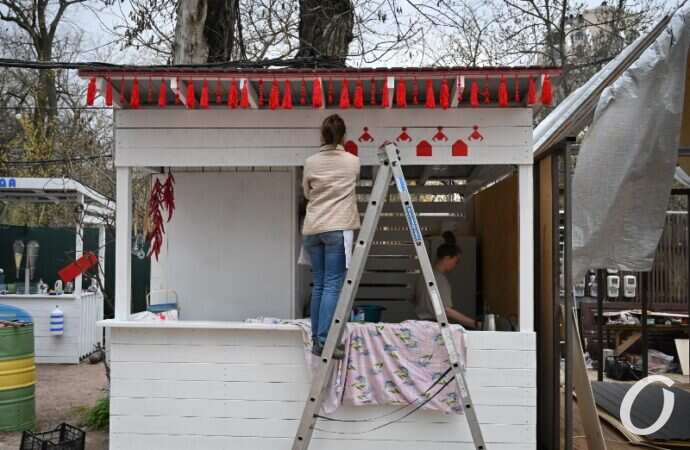 Зеленый театр, ларек