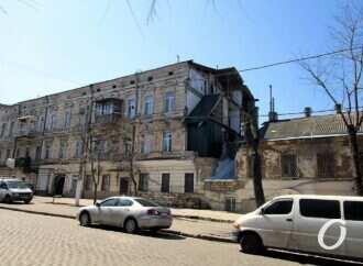Рухнувший одесский дом на Нежинской собираются восстановить – за чей счет?