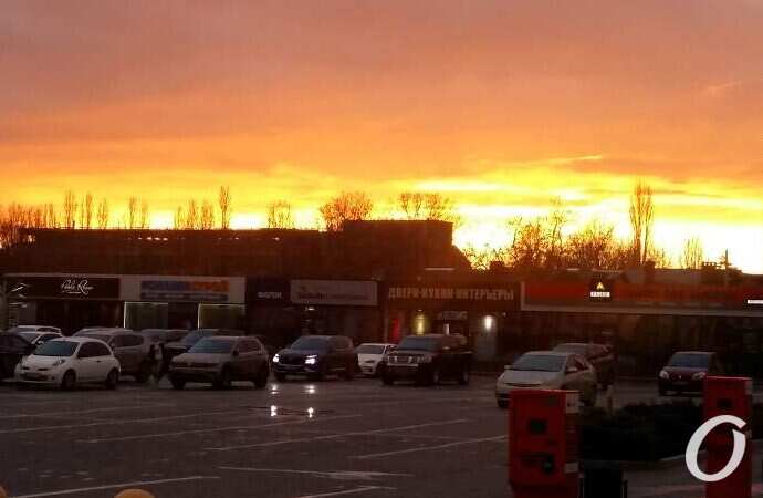 Площадь Толбухина, закат10