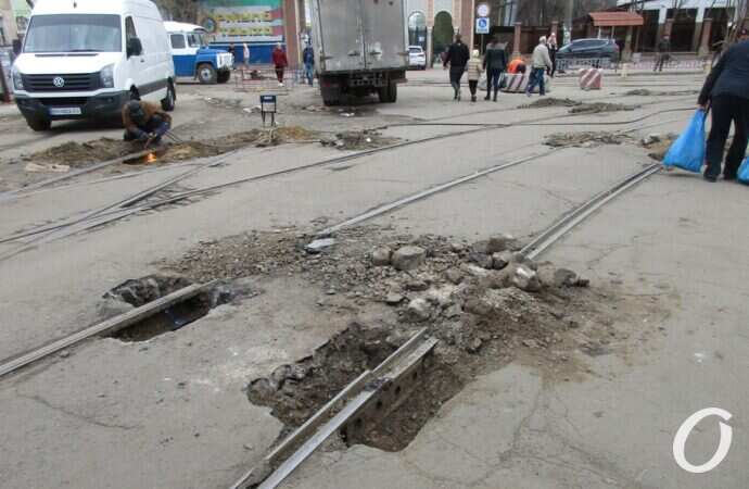 капремонт бурлящего квартала, рельсы